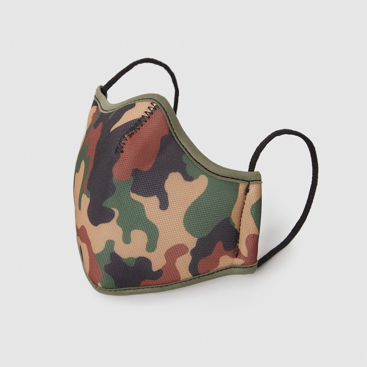 mascarilla-higienica-reutilizable-camuflaje-pitillo-m.jpg